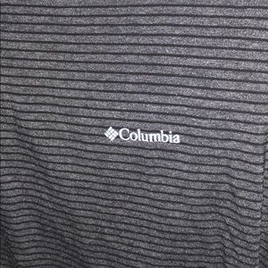 Men’s Columbia shirt